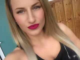 AlessiaRings's Live cam models UK Profile Image